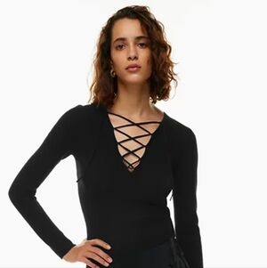 Aritzia Wilfred Tether Sweater Black Women's Medium